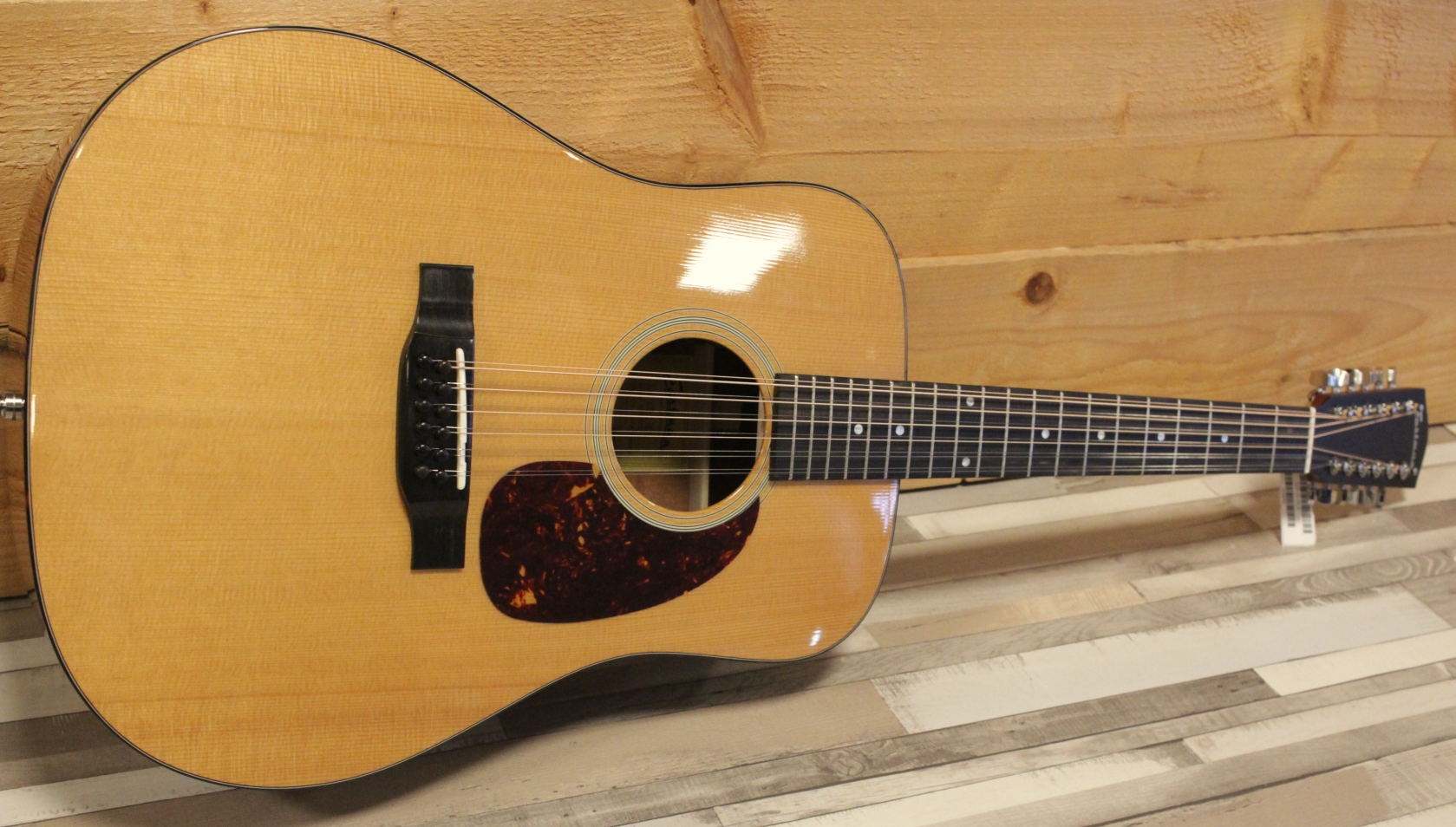 Eastman E1D-DLX-12 Deluxe