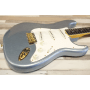 Fender Custom Shop Limited Edition 1965 Strat Journeyman Relic, Ice Blue Metallic