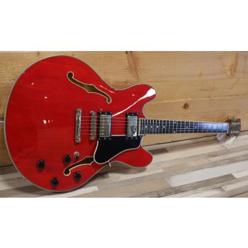 Eastman T386 Red