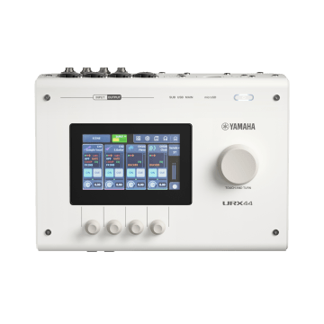 Yamaha URX44 W