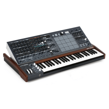 Arturia MatrixBrute