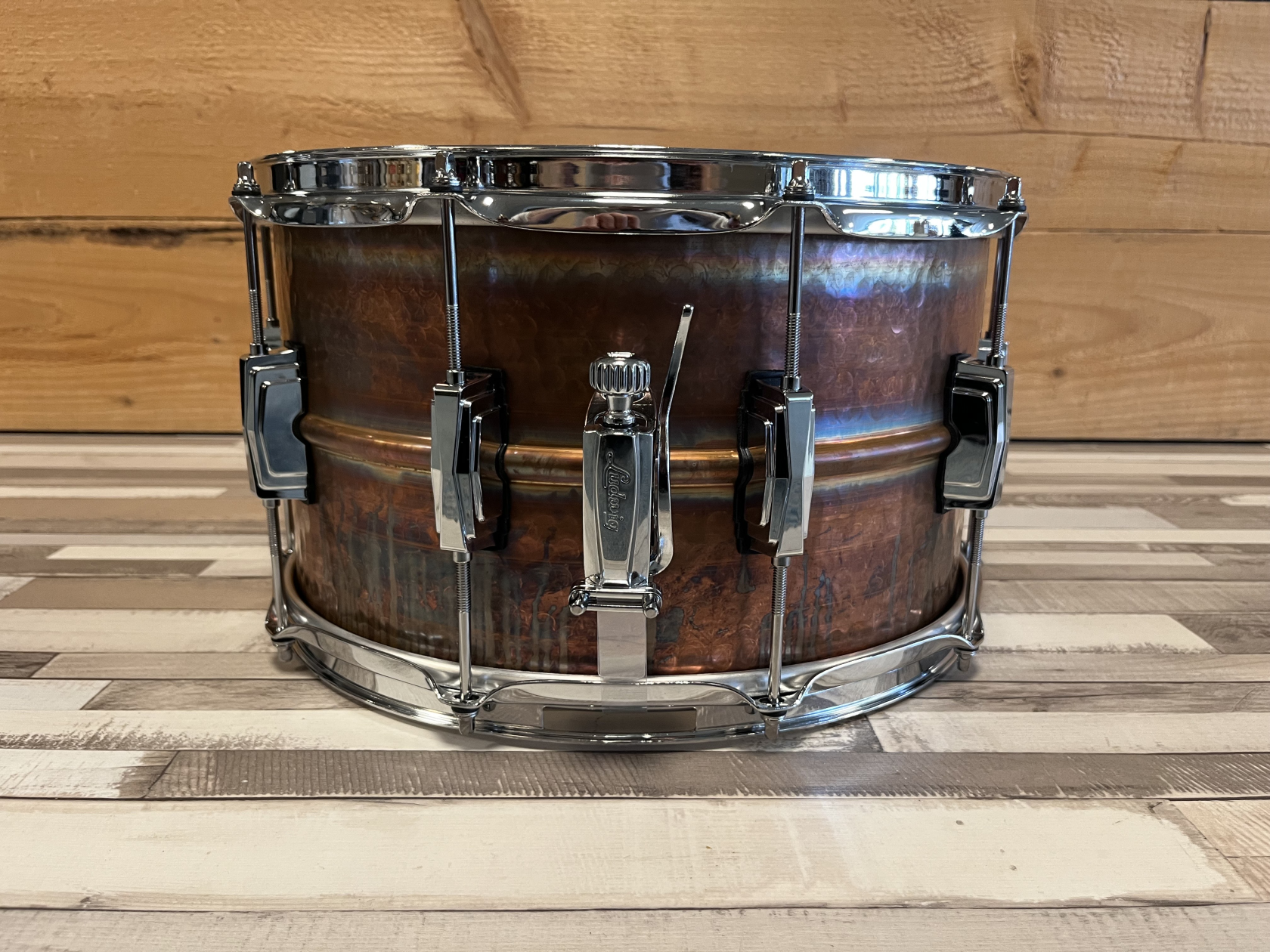 Ludwig LB508KR 14x08 Raw Hammered Bronze Snare afbeelding