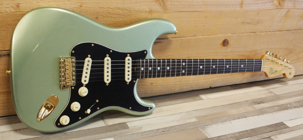 Fender Custom Shop LTD 1965 Dual-Mag Stratocaster Journeyman Relic, Aged Sage Green Metallic