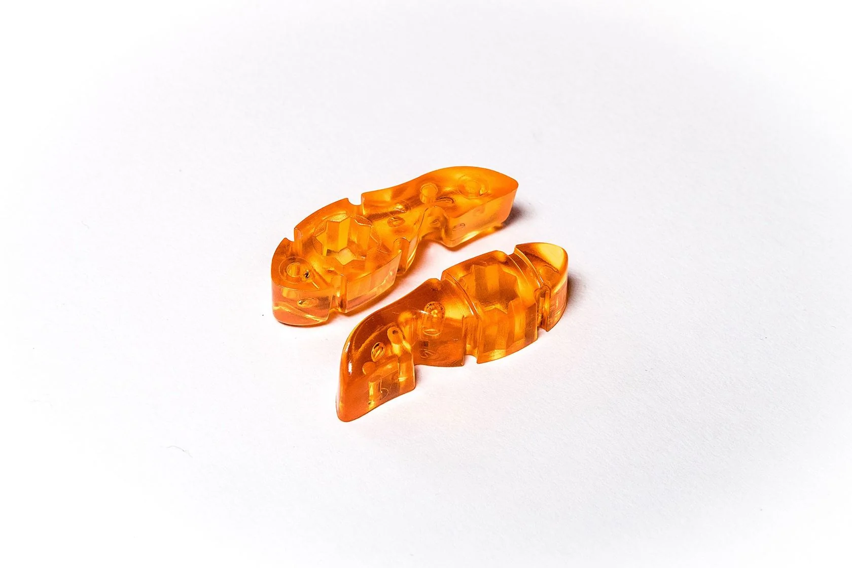 Tuner Fish Lug Locks Orange 8-pack