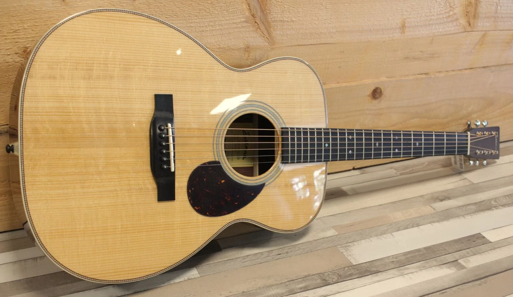 Eastman E20OM-TC-MR