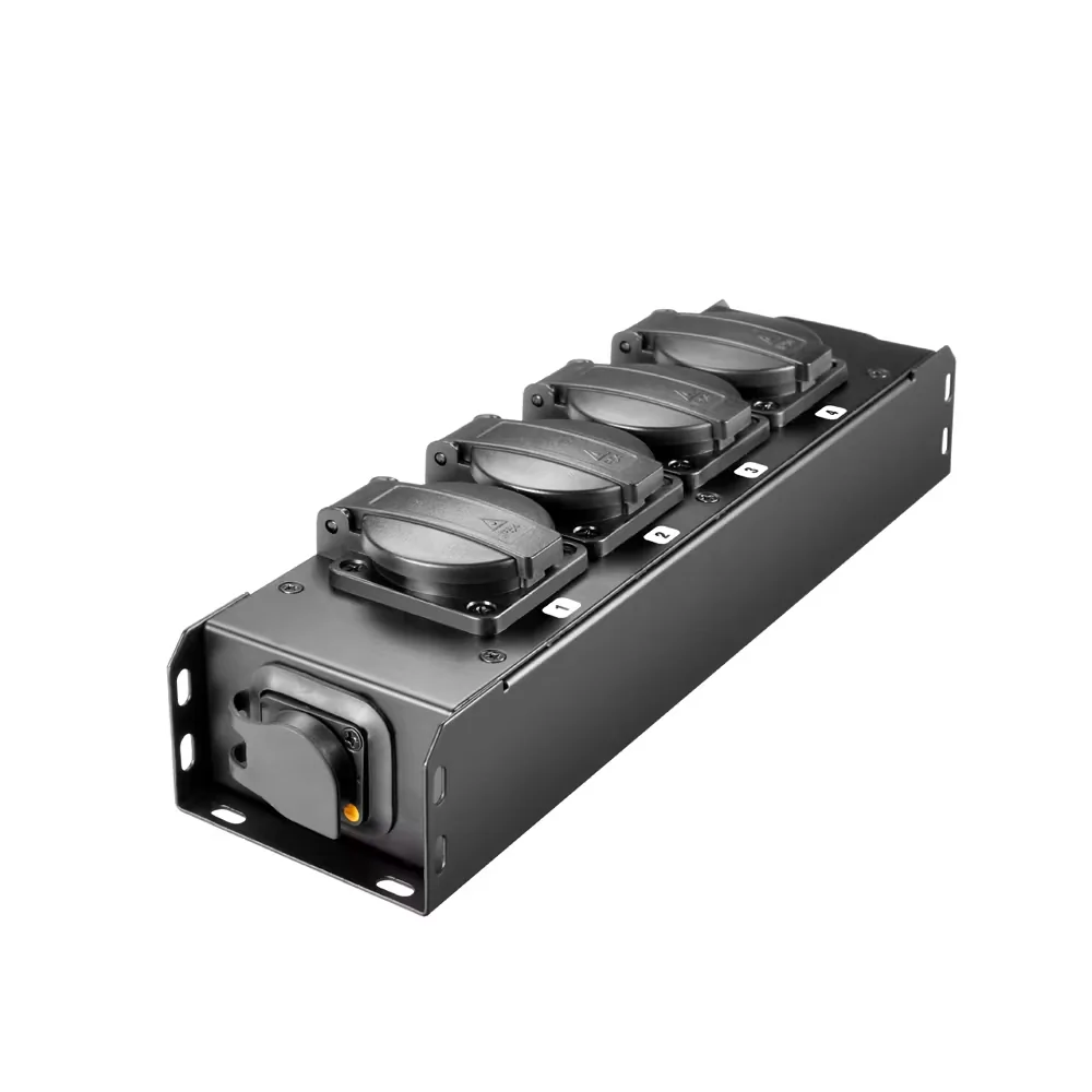 Adam Hall Pro Port 4 T